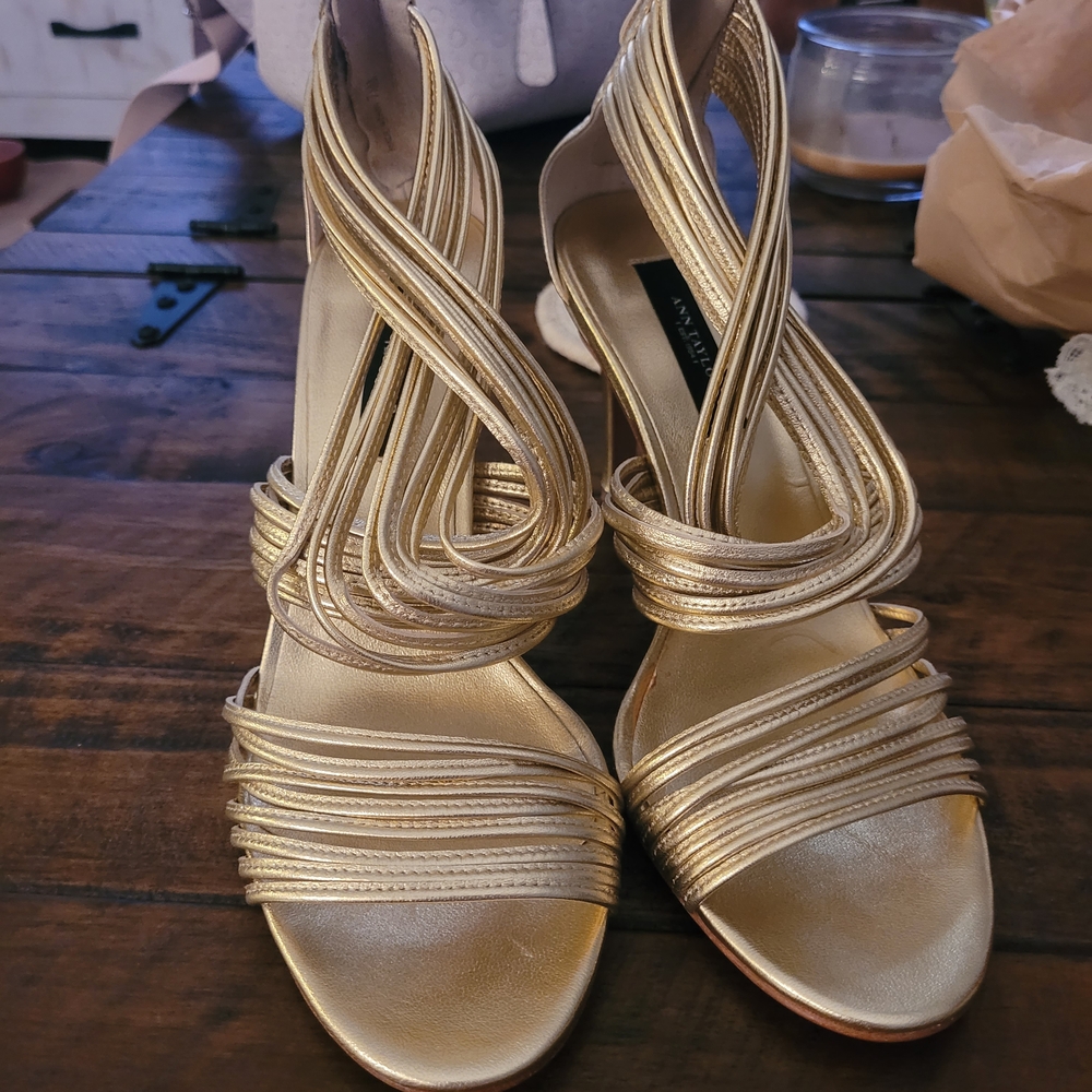 Ann Taylor Gold Strappy Heels 7.5